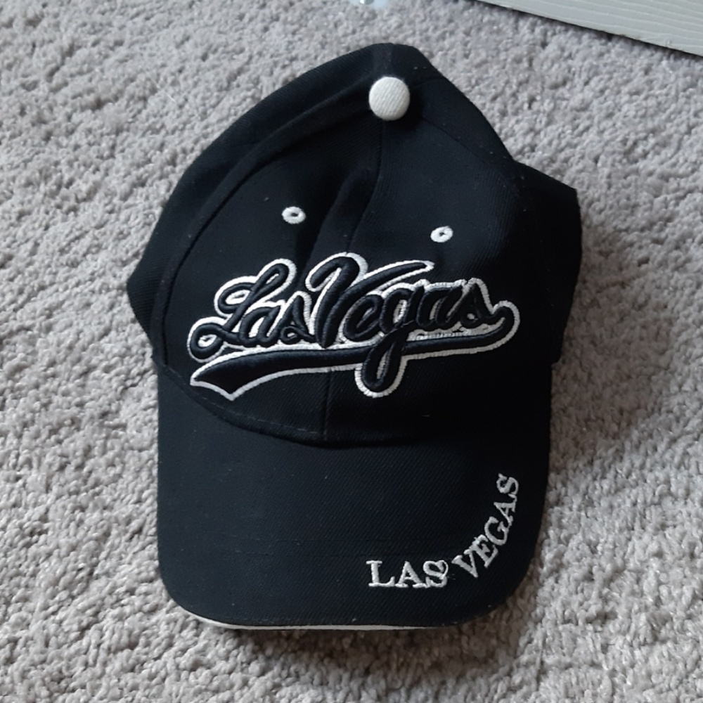 Las Vegas and Bad Hair Day Cap - Picture 4 of 5